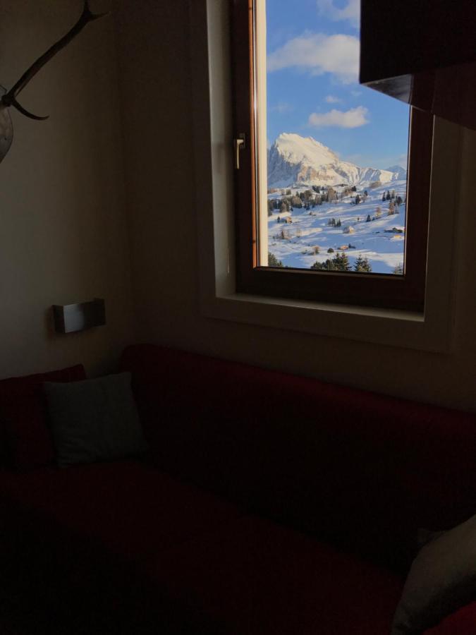 Bulla Appartamento Con Vista Sull'Alpe Di Siusi מראה חיצוני תמונה